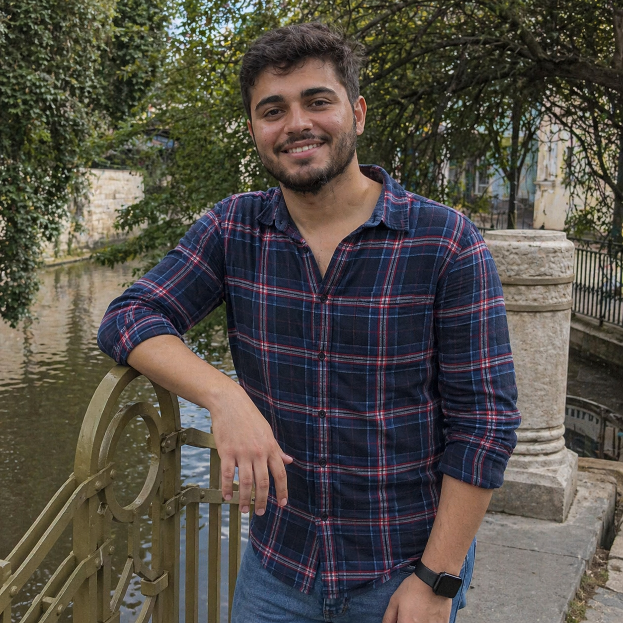 Mateo F.